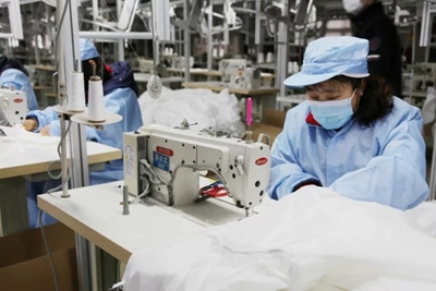 陕西咸阳首家医用一次性防护服生产企业获批医疗器械生产